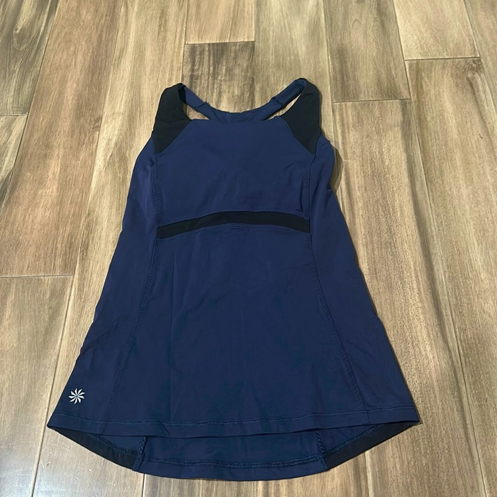 Athleta  Tank Top with a built in bra size XS